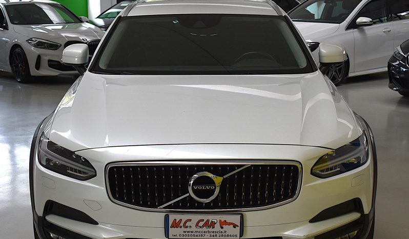 Volvo V90  Cross Country 2.0 d5 Pro awd geartronic pieno