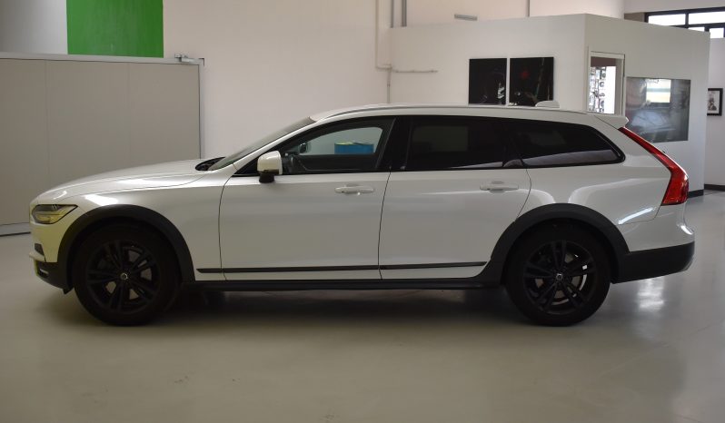 Volvo V90  Cross Country 2.0 d5 Pro awd geartronic pieno