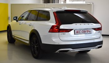 Volvo V90  Cross Country 2.0 d5 Pro awd geartronic pieno