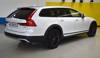 Volvo V90  Cross Country 2.0 d5 Pro awd geartronic pieno