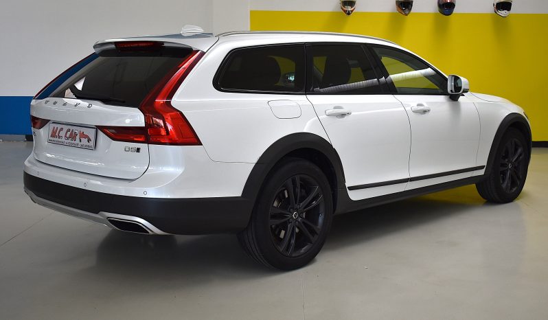 Volvo V90  Cross Country 2.0 d5 Pro awd geartronic pieno