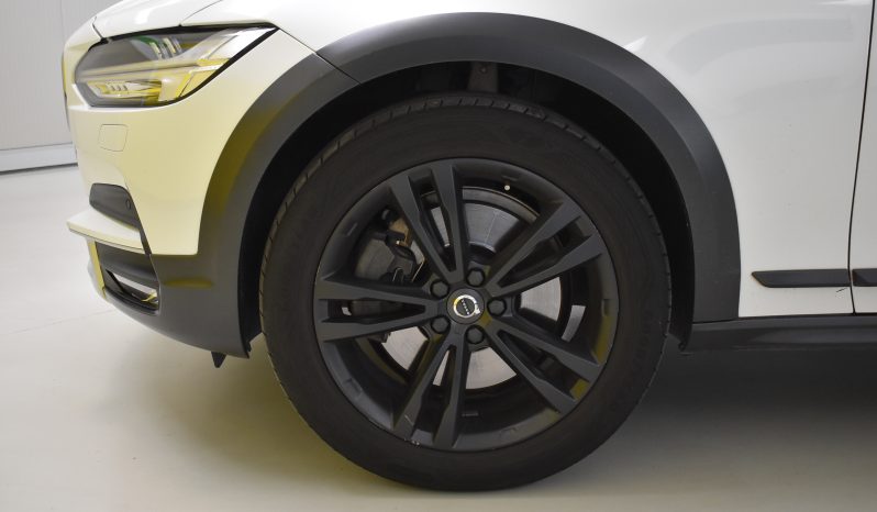 Volvo V90  Cross Country 2.0 d5 Pro awd geartronic pieno