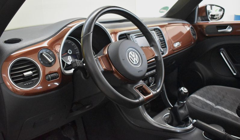 Volkswagen Maggiolino Cabrio 1.2 tsi Design 105cv pieno