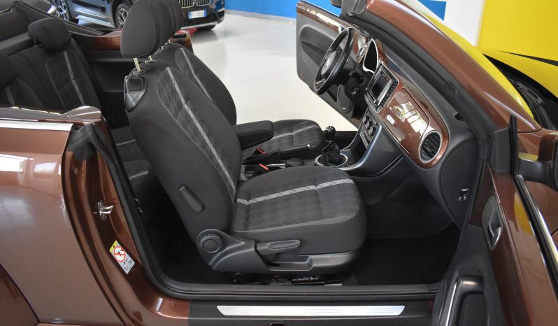 Volkswagen Maggiolino Cabrio 1.2 tsi Design 105cv pieno