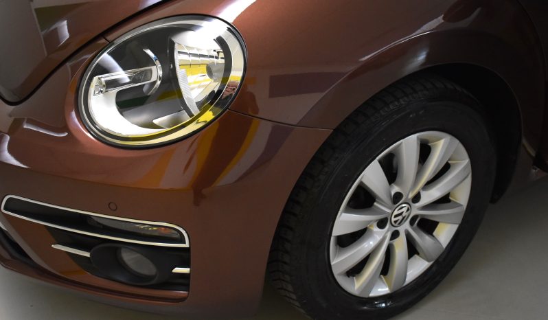 Volkswagen Maggiolino Cabrio 1.2 tsi Design 105cv pieno