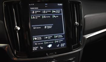 Volvo V90  Cross Country 2.0 d5 Pro awd geartronic pieno