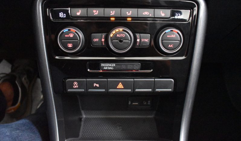 Volkswagen Maggiolino Cabrio 1.2 tsi Design 105cv pieno
