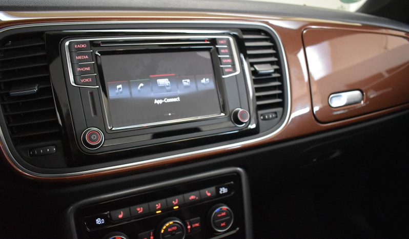 Volkswagen Maggiolino Cabrio 1.2 tsi Design 105cv pieno