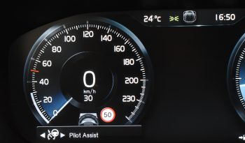 Volvo V90  Cross Country 2.0 d5 Pro awd geartronic pieno
