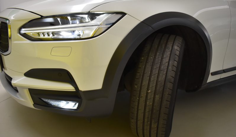 Volvo V90  Cross Country 2.0 d5 Pro awd geartronic pieno