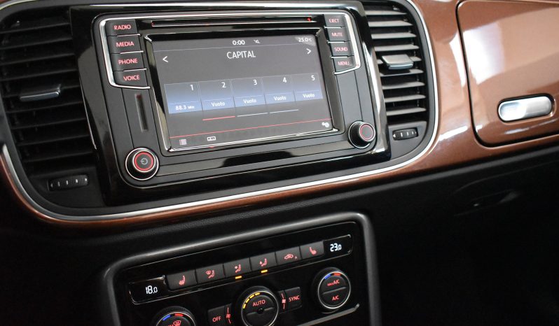Volkswagen Maggiolino Cabrio 1.2 tsi Design 105cv pieno