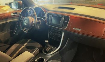 Volkswagen Maggiolino Cabrio 1.2 tsi Design 105cv pieno